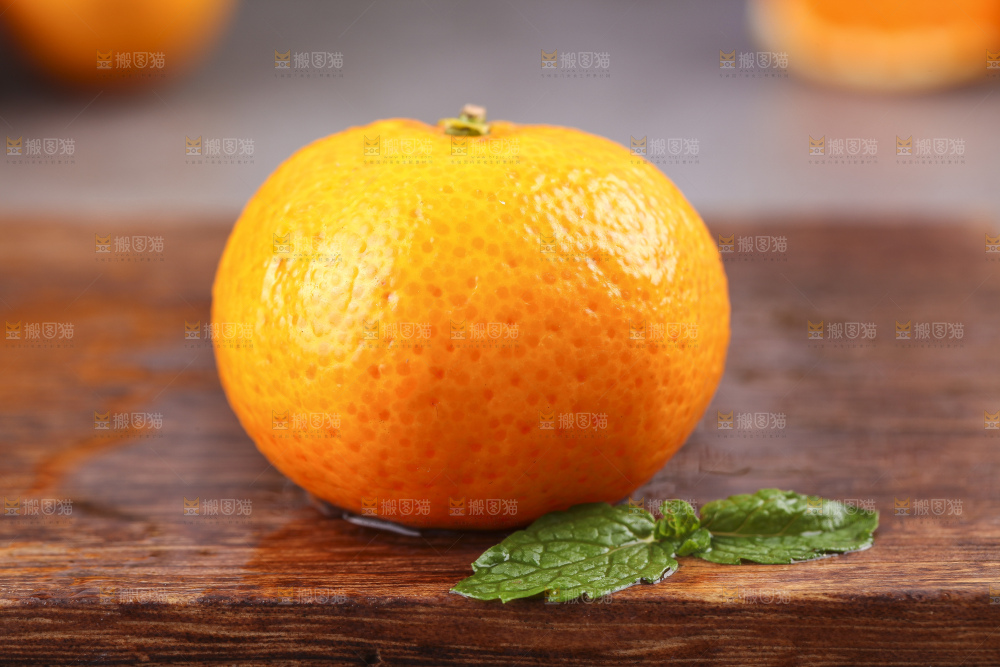深底上的沙糖桔