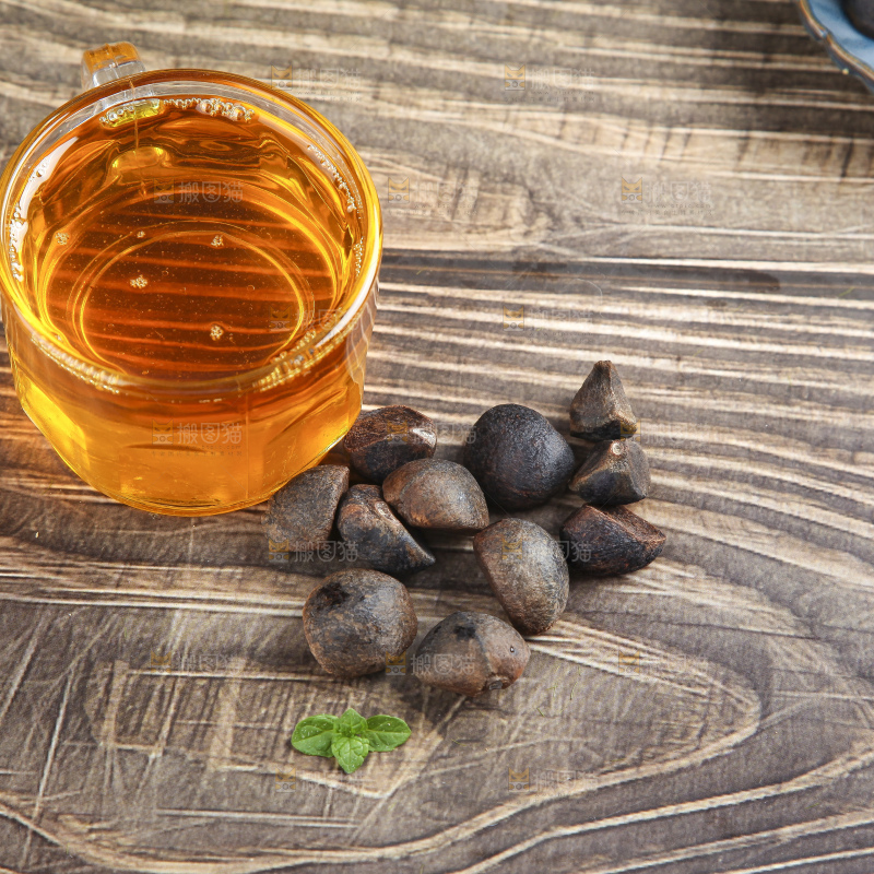 木底上的茶籽