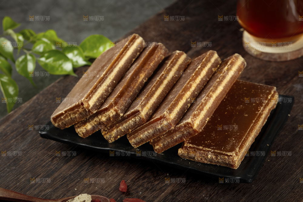 深底上的大块红糖