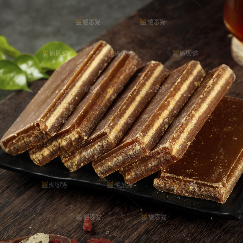 深底上的大块红糖