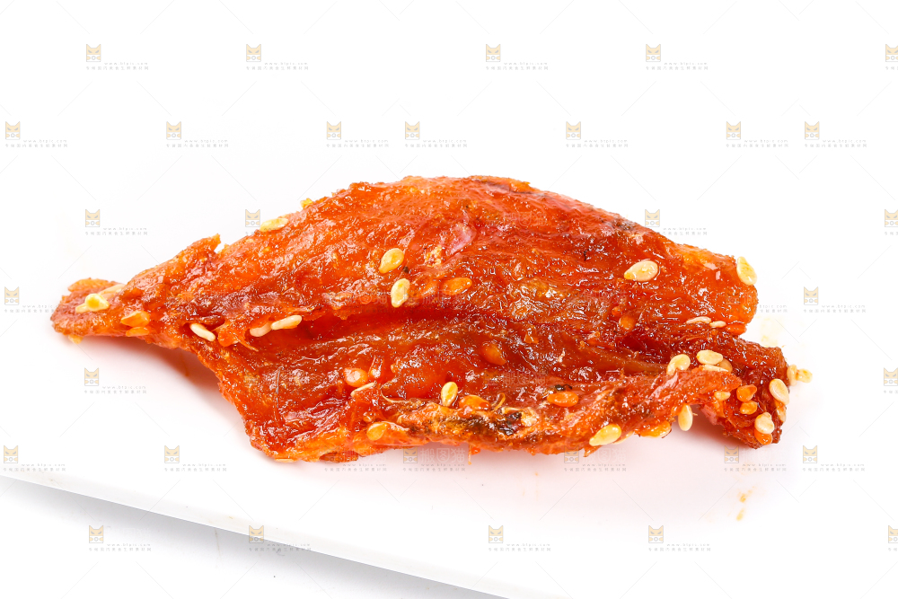 白底上的蜜汁红娘鱼