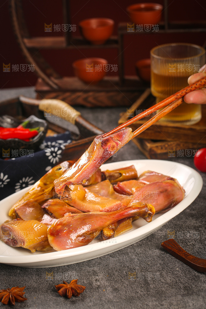 深底上的风干鸭