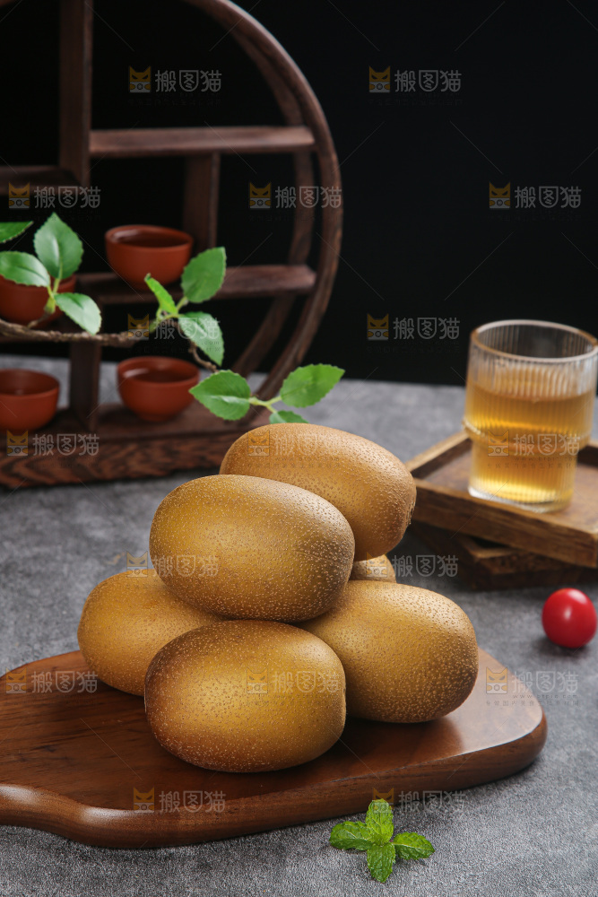 深底上的佳沛奇异果