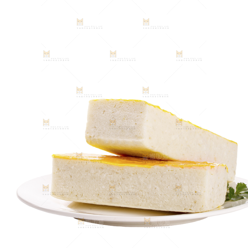白底上的鱼糕