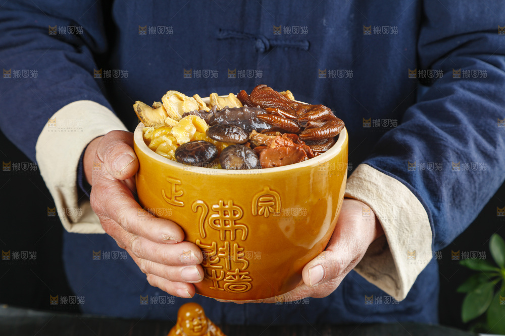 深底上的佛跳墙