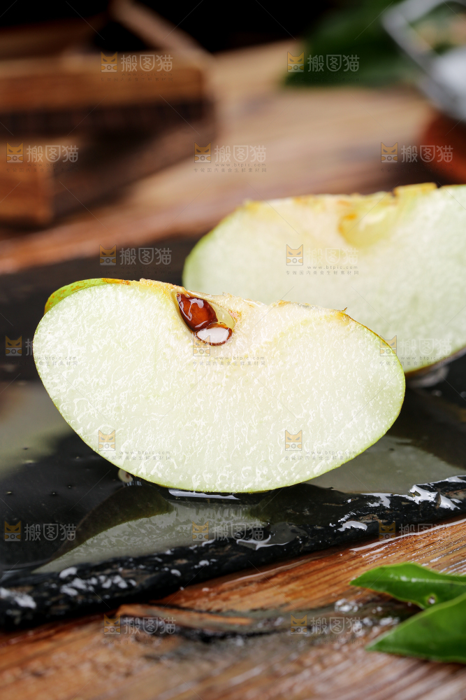 深底上的玉露香梨