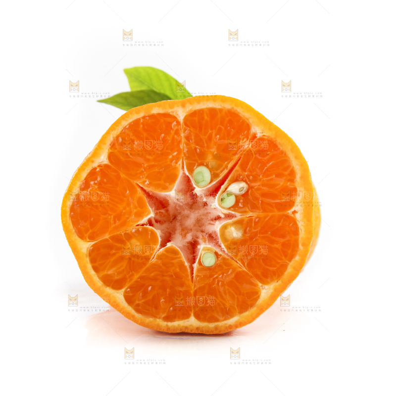 白底上的蜜桔