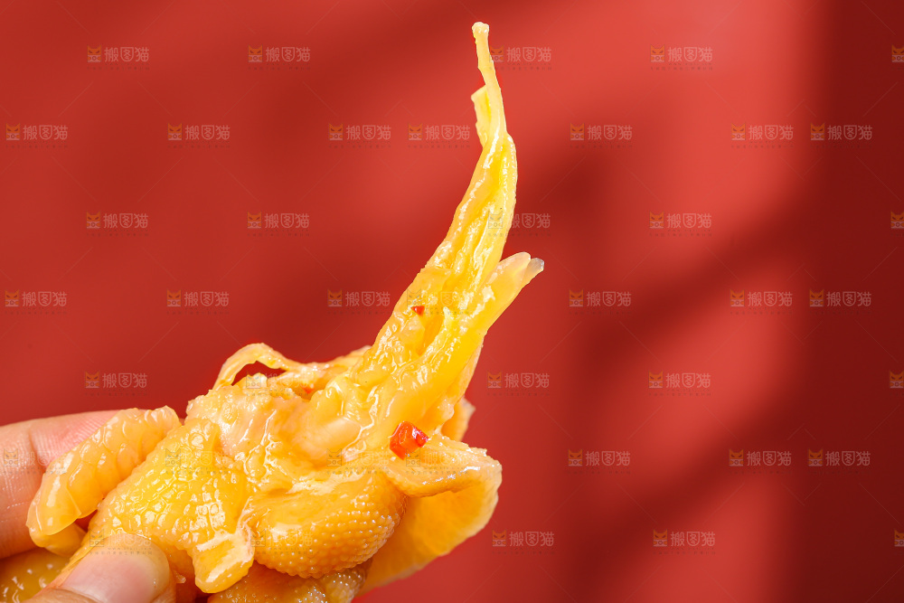 深底上的无骨鸡爪