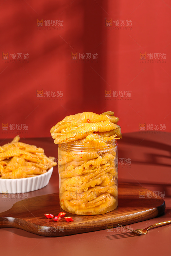 深底上的无骨鸡爪