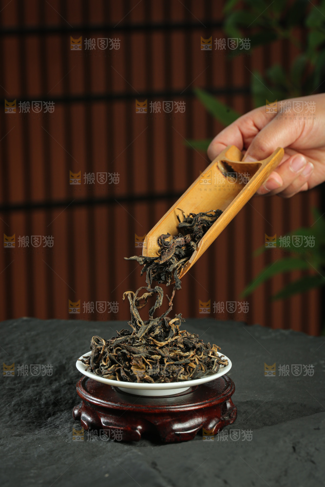 深底上的有机红茶