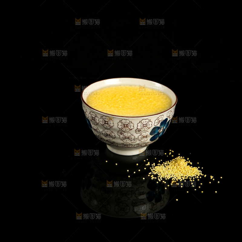 深底上的黄小米