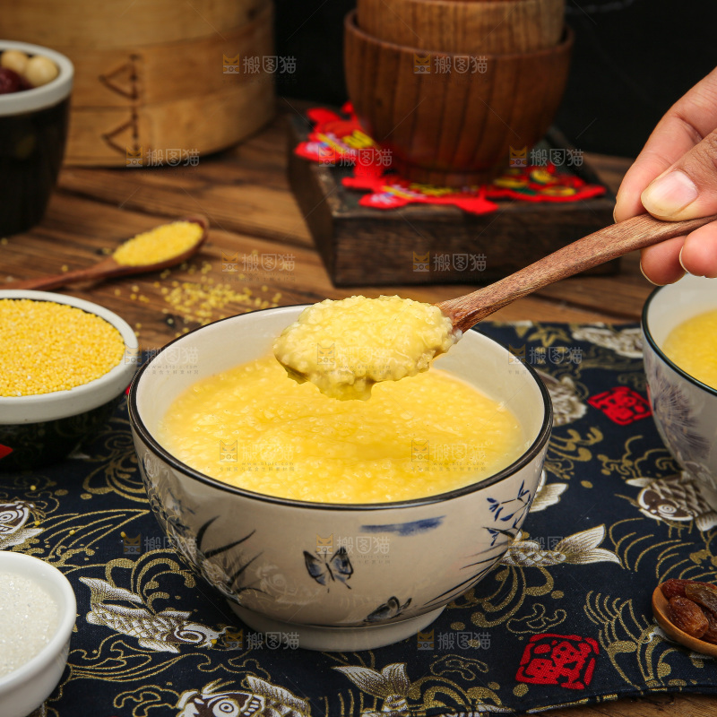 深底上的黄小米