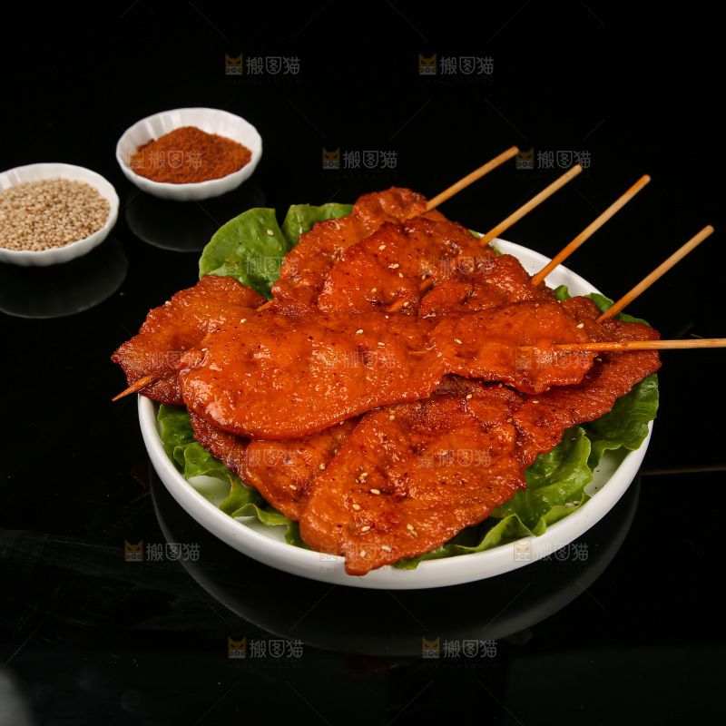 深底上的里脊肉