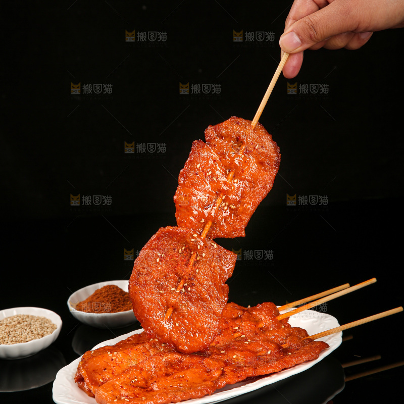 深底上的里脊肉