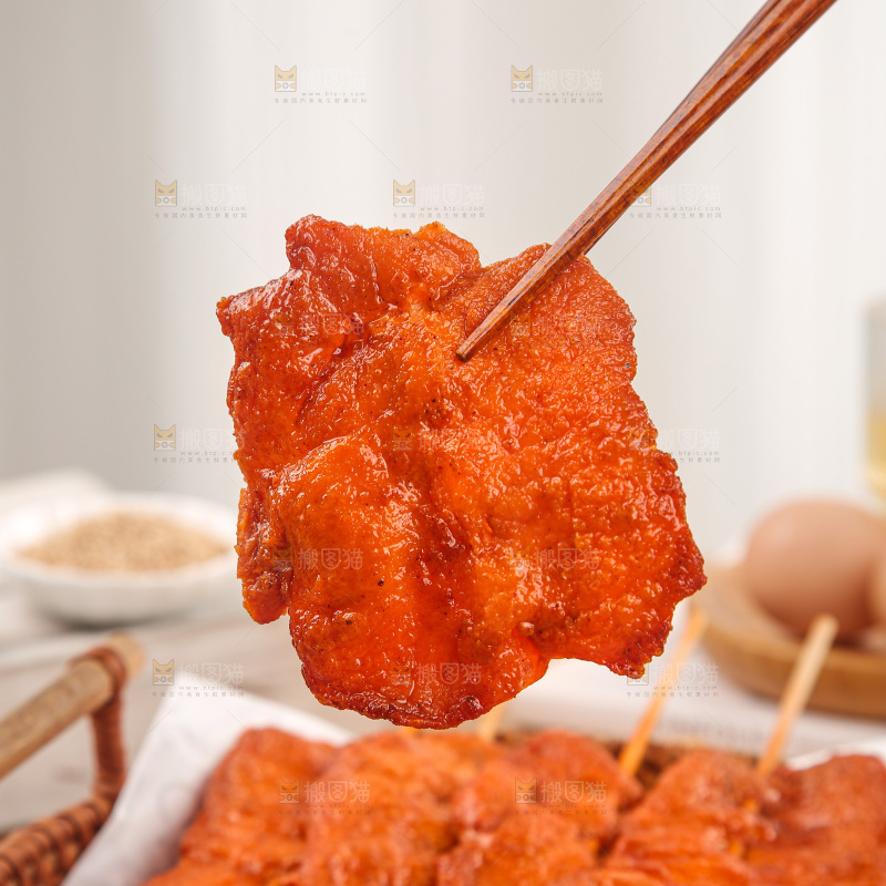 浅底上的里脊肉