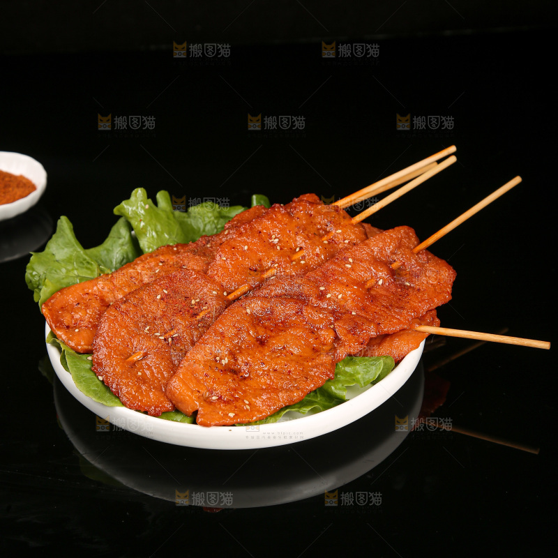 深底上的里脊肉