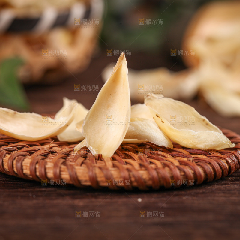 深底上的百合干