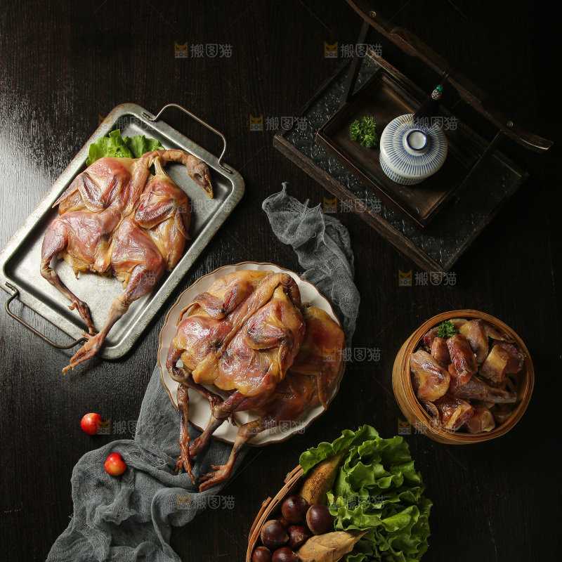 深底上的腊鸡