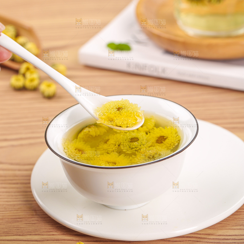 浅底上的胎菊