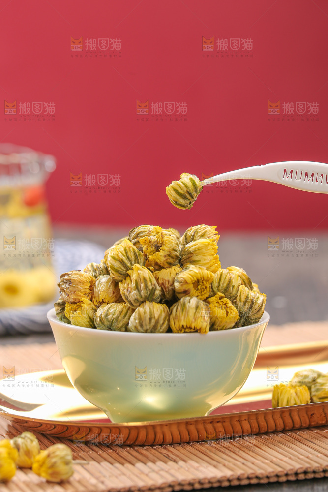 深底上的胎菊