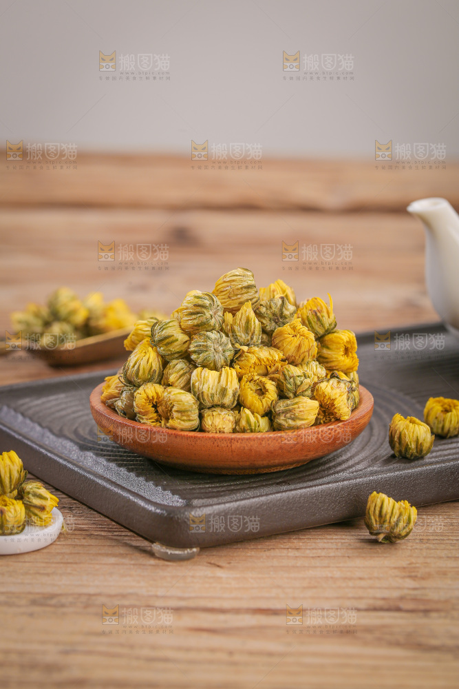 深底上的胎菊