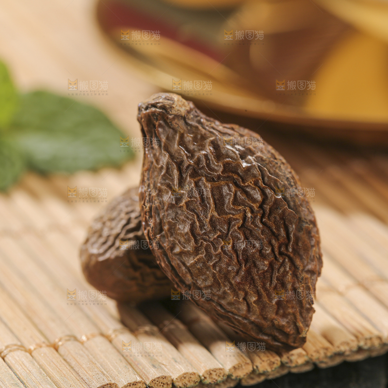 浅底上的胖大海