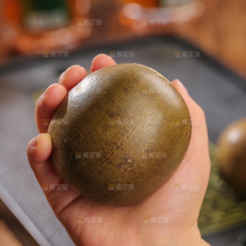 深底上的罗汉果
