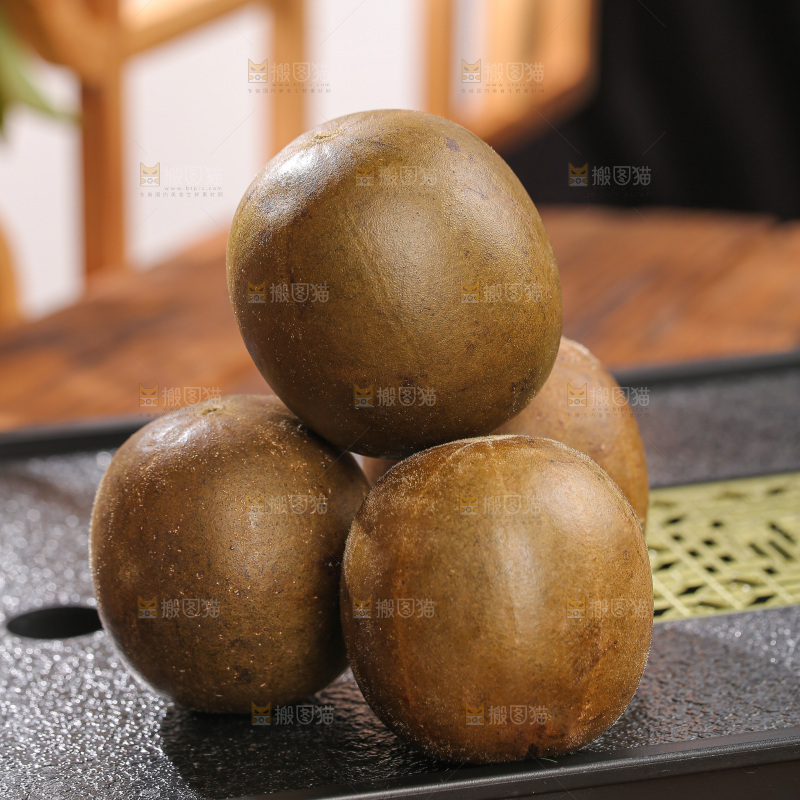 深底上的罗汉果