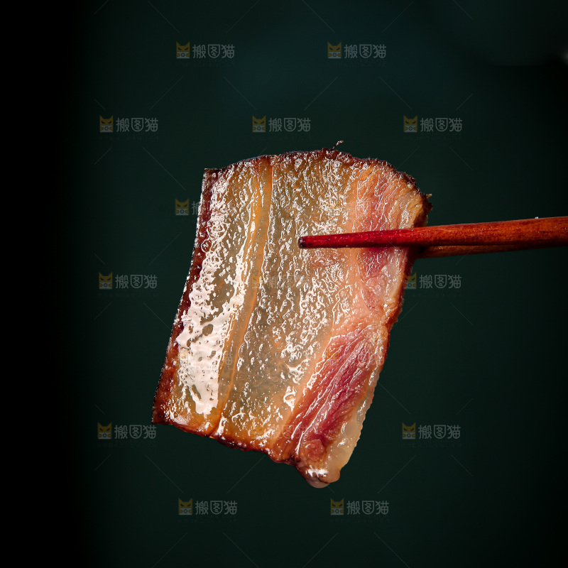 深底上的腊肉
