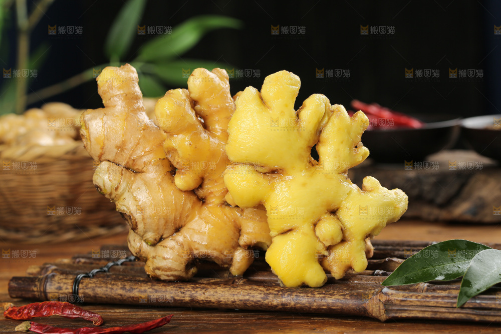 深底上的小黄姜