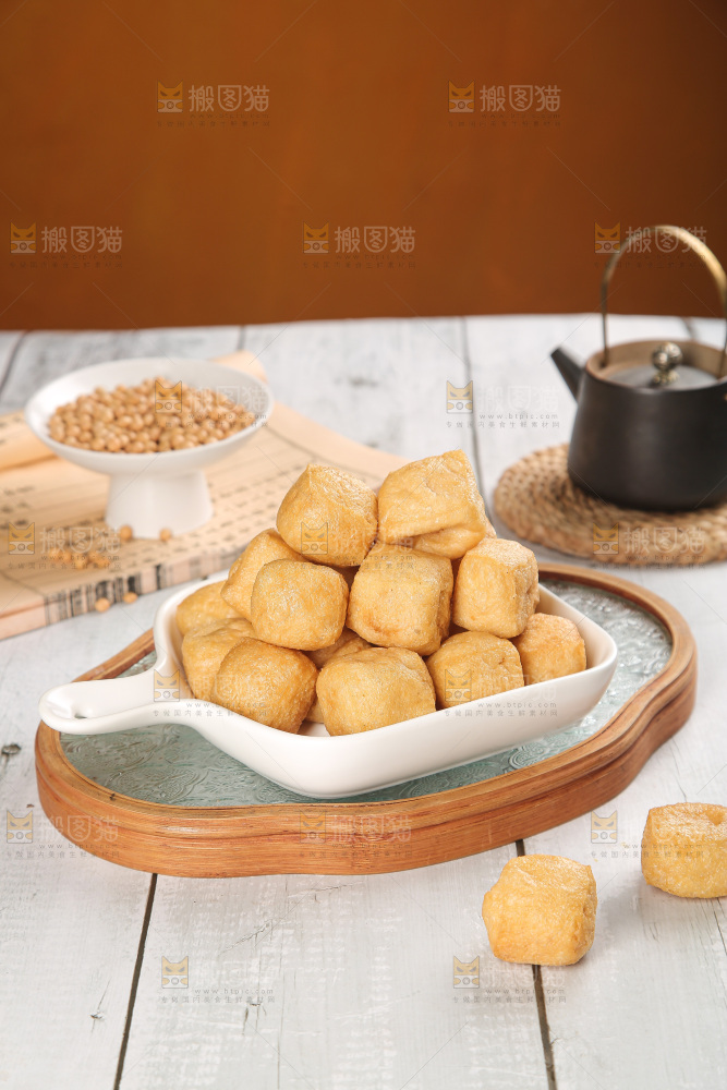 浅底上的油豆泡