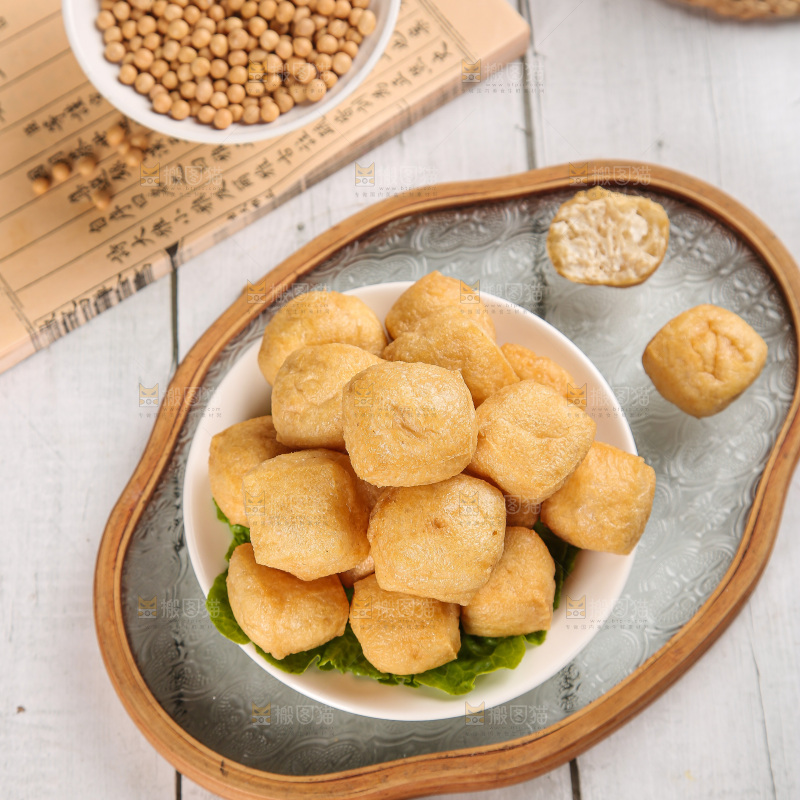 浅底上的油豆泡