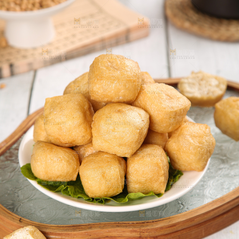 浅底上的油豆泡