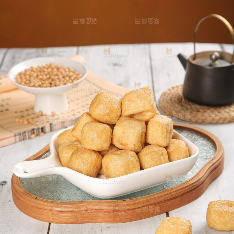 浅底上的油豆泡