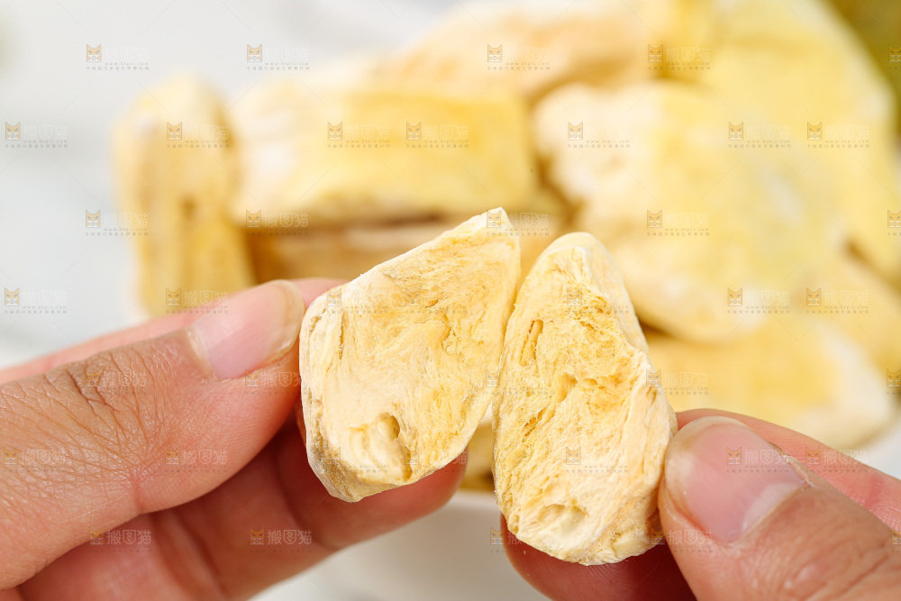 浅底上的冻干榴莲