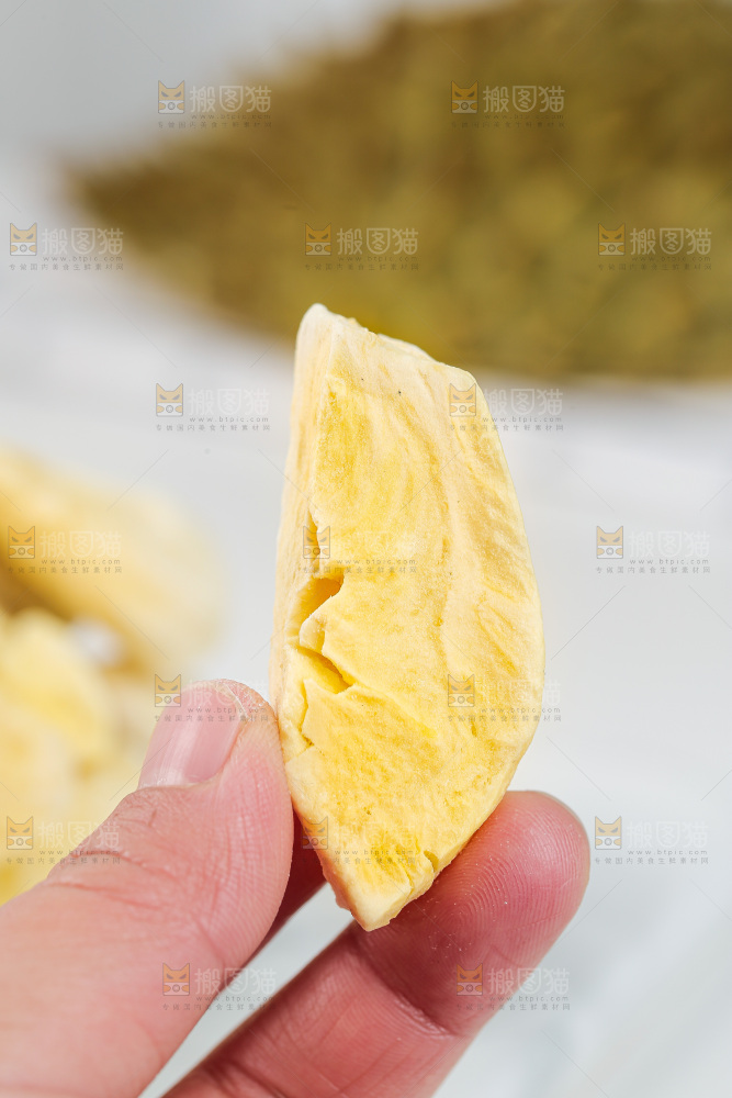 浅底上的冻干榴莲