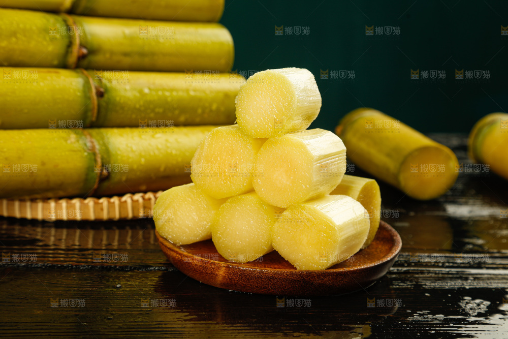 深底上的黄皮甘蔗