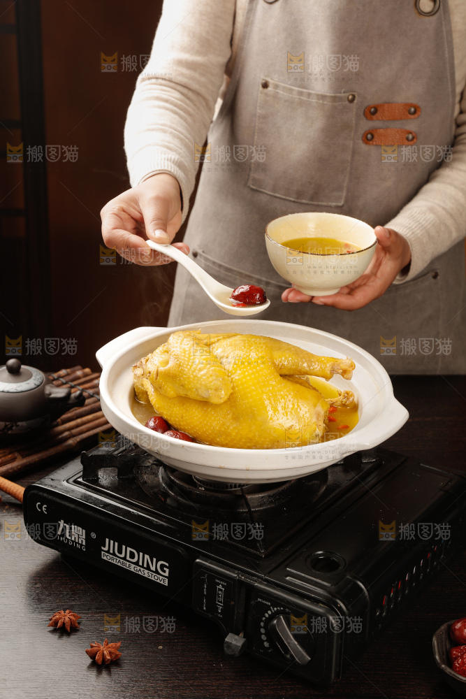 深底上的鸡汤