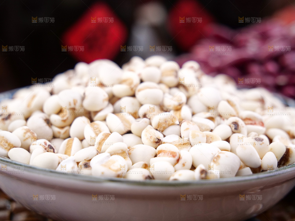 深底上的腊八粥