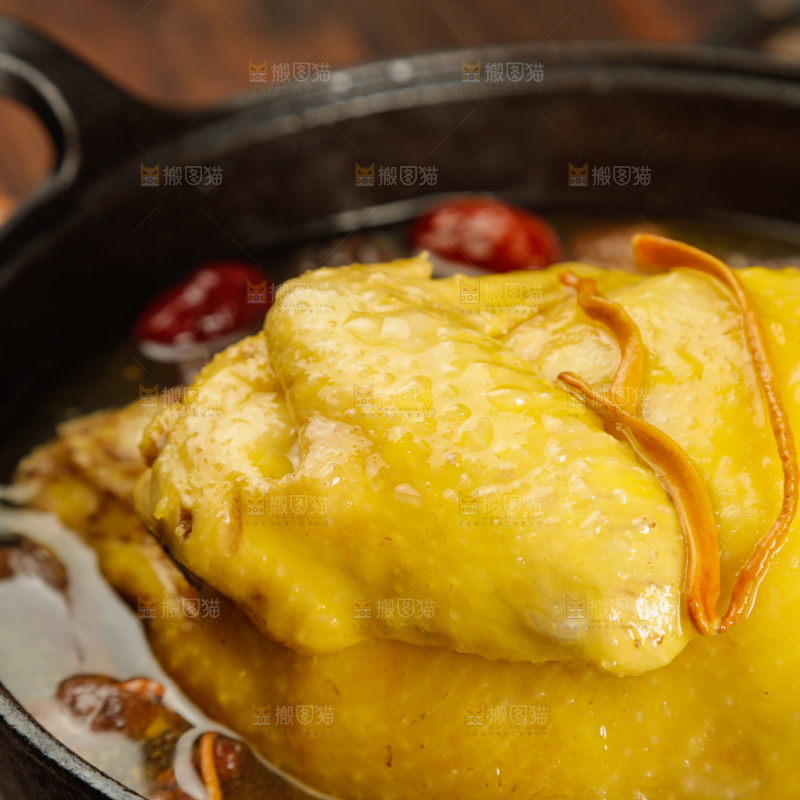 深底上的鸡汤