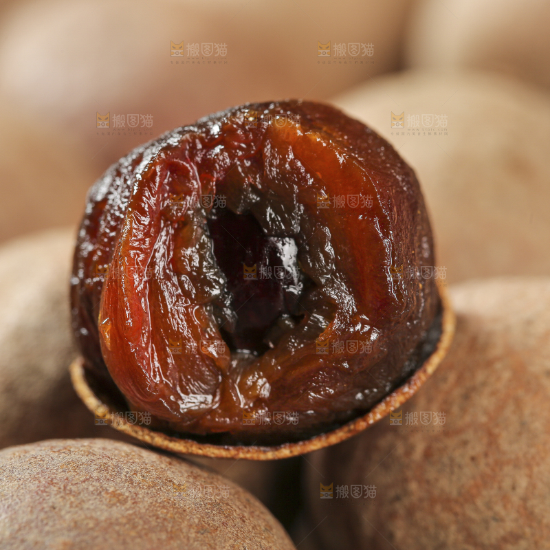 深底上的桂圆干