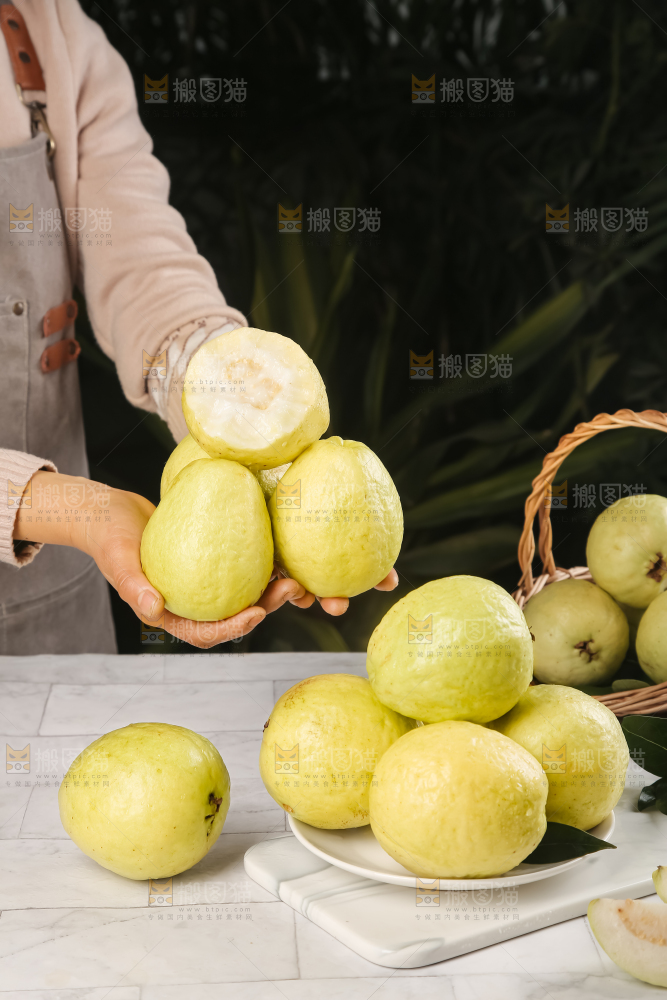 浅底上的白心芭乐