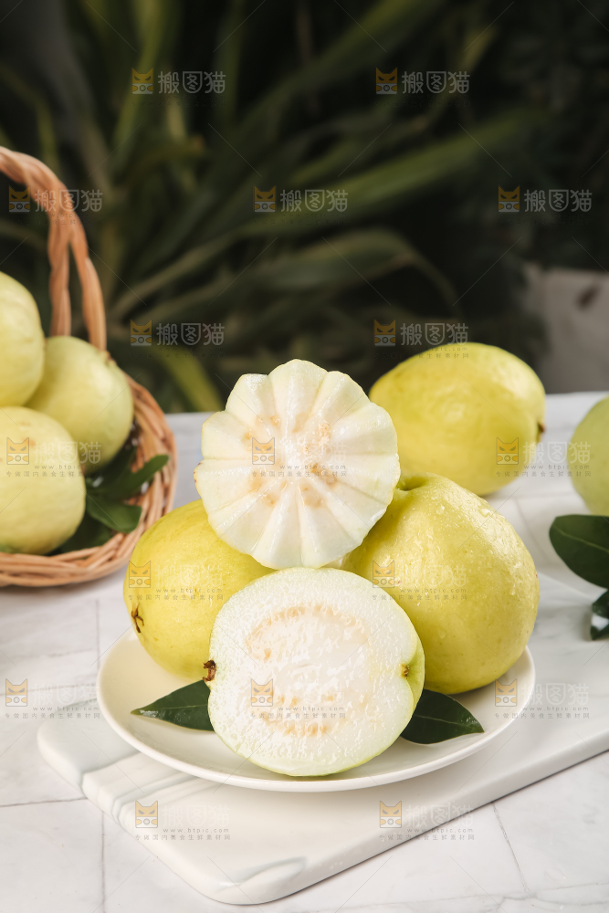 浅底上的白心芭乐