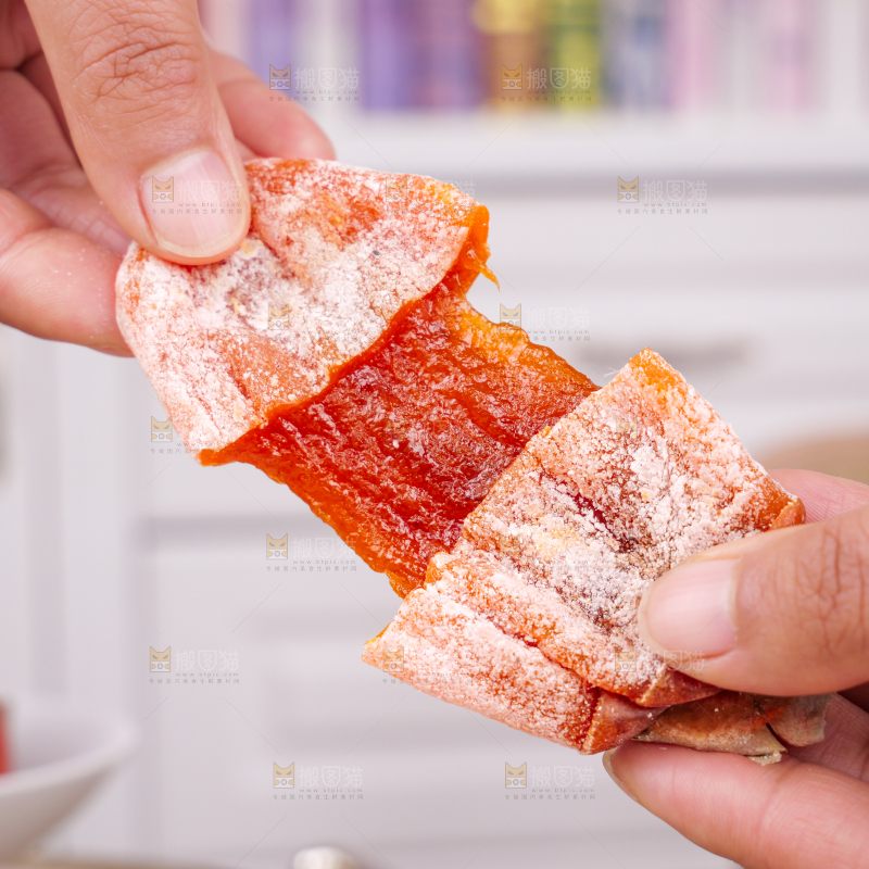 浅底上的吊柿饼