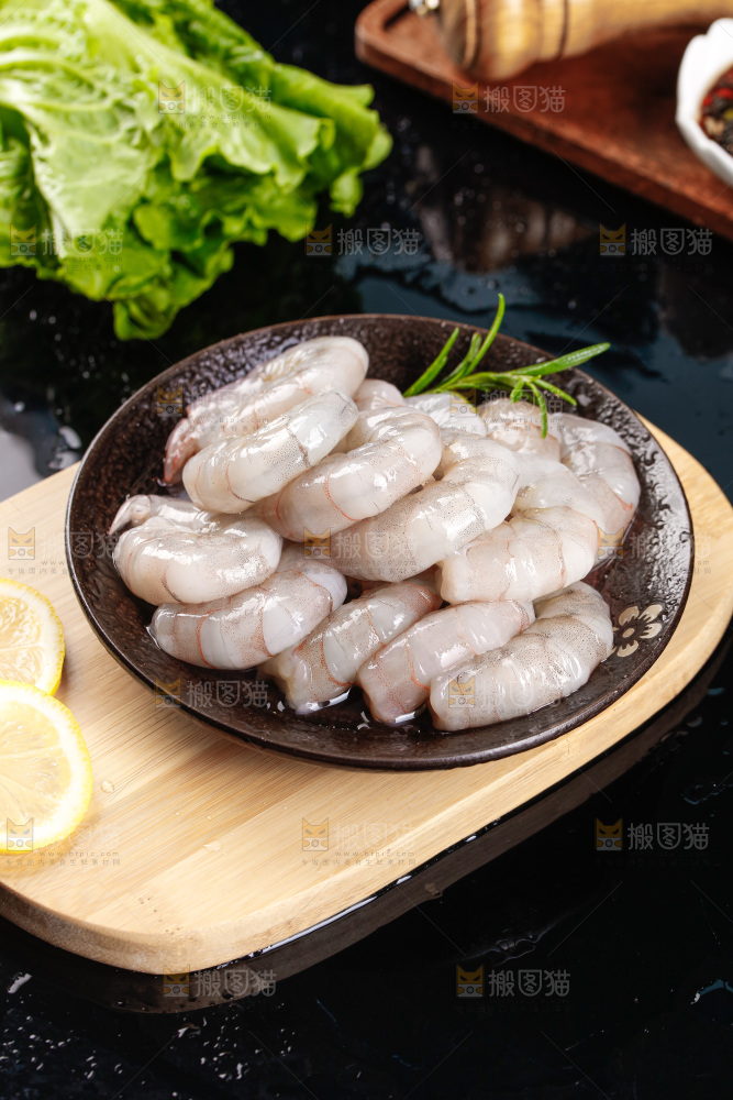 深底上的虾仁