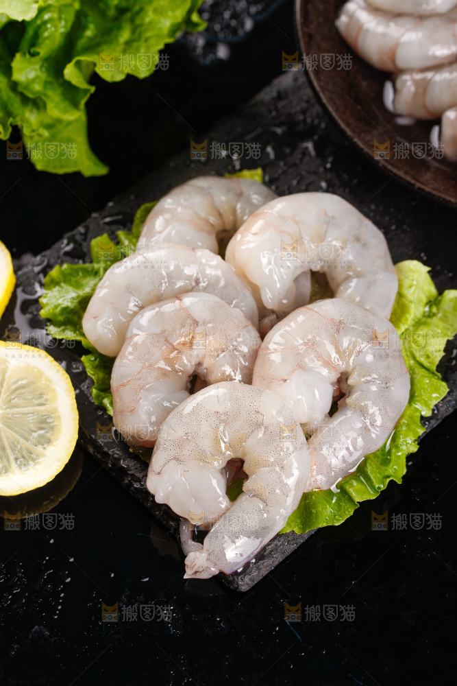 深底上的虾仁