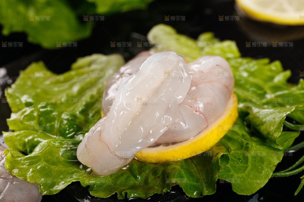 深底上的虾仁