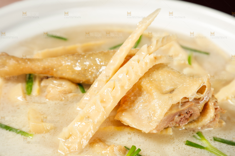竹笋鸡汤
