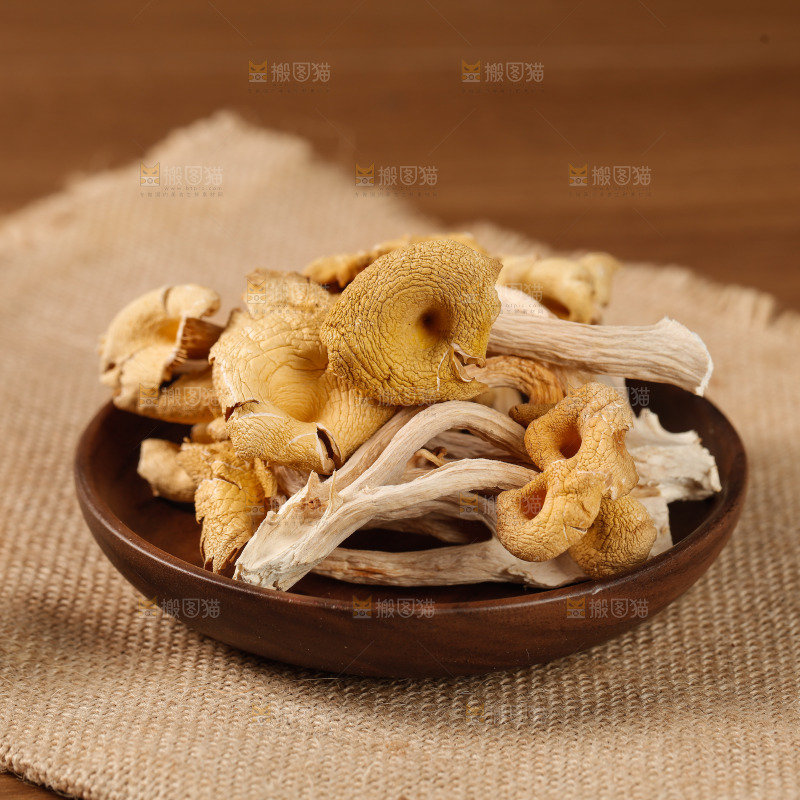 黄金菇