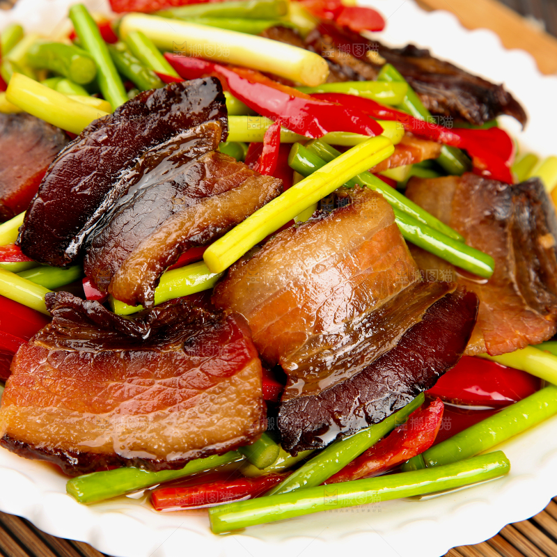 腊肉炒蒜苔